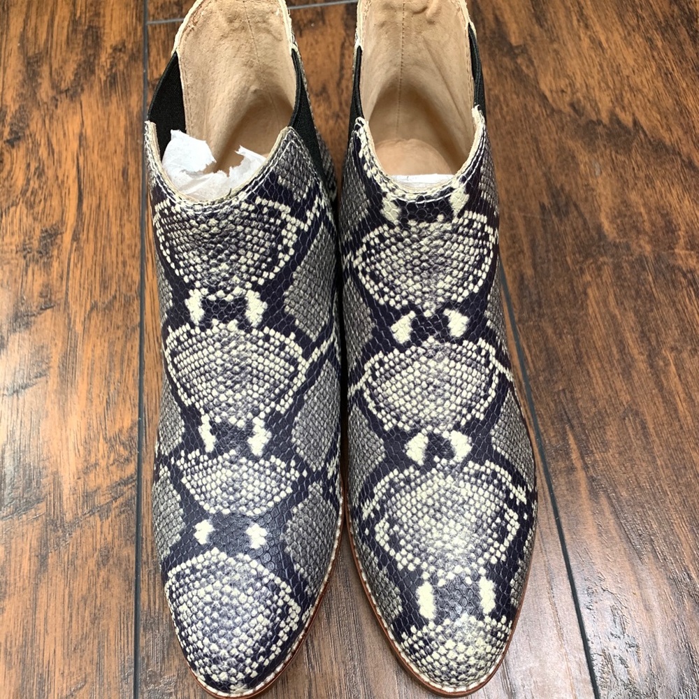 Madewell Boots - Picture 7 of 8